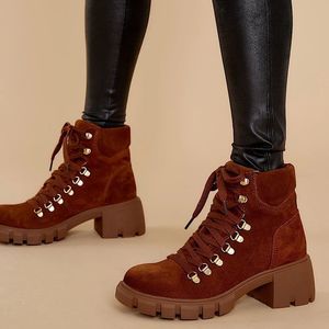 STEVE MADDEN Womens Hint Chestnut Brown Suede Boots combat hiking chunky NWOT
